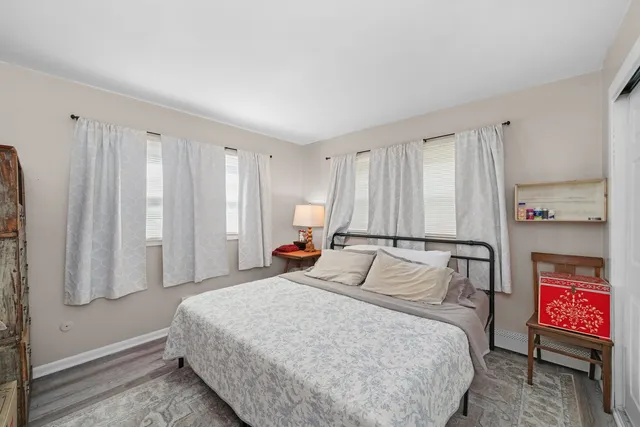 $900,000 | 431 Filweber Court, Antioch, IL 60002