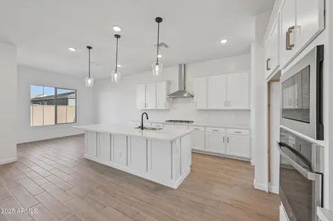 $659,990 | 22704 East Stirrup Street, Queen Creek, AZ 85142