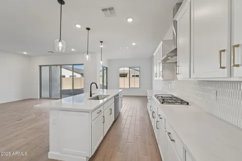 $659,990 | 22704 East Stirrup Street, Queen Creek, AZ 85142