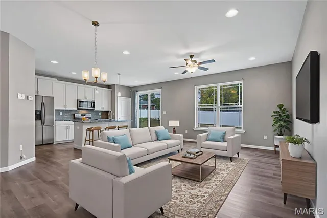 $374,500 | 11140 Fort Samuel Drive, Bridgeton, MO 63044