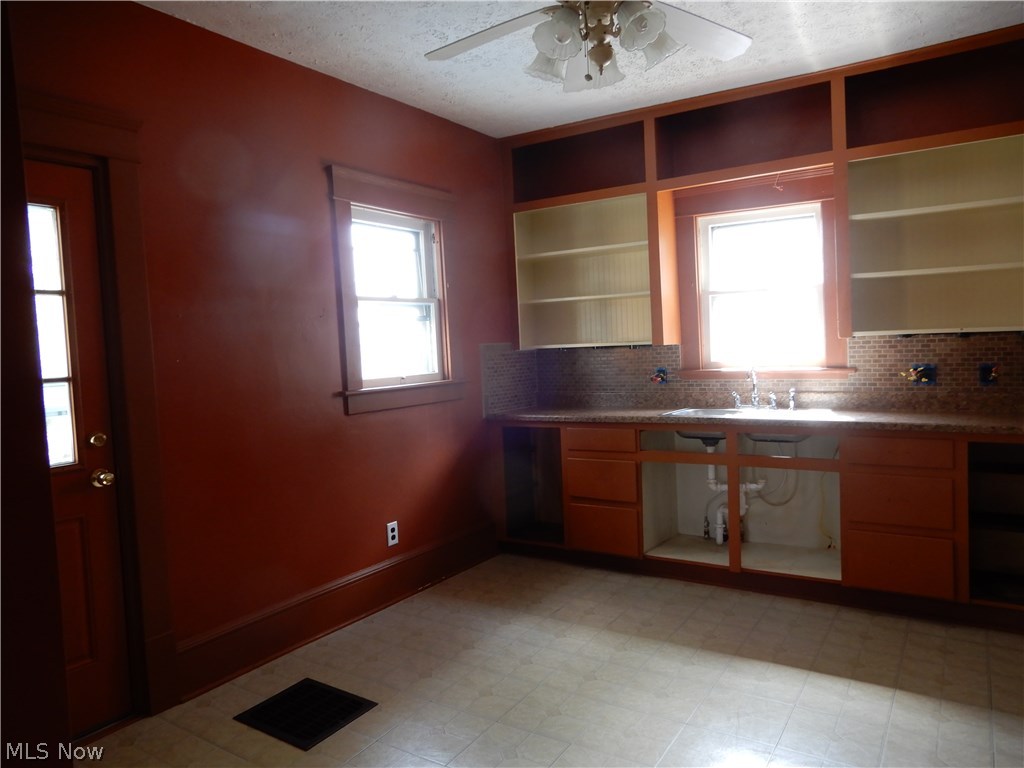 72 South Main Street Rittman, OH 44270 - Photo 10 of 14