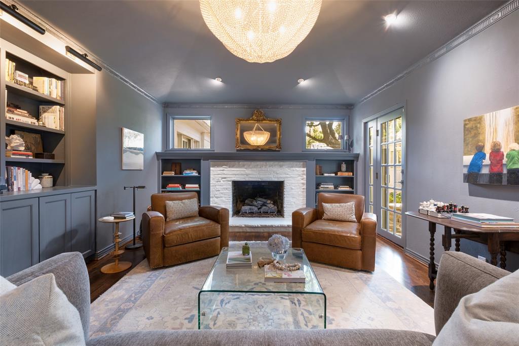 7012 Wabash Circle Dallas, TX 75214 - Photo 8 of 33