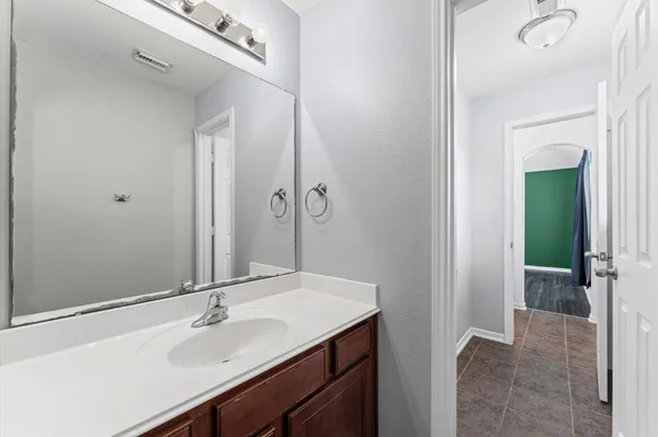$3,800 | 13402 Great Creek Drive, Pearland, TX 77584