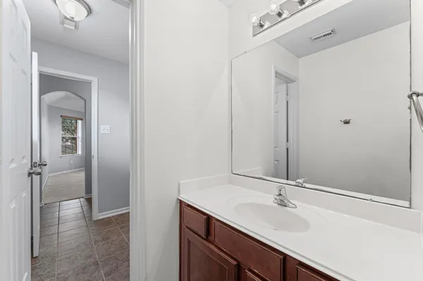 $3,800 | 13402 Great Creek Drive, Pearland, TX 77584