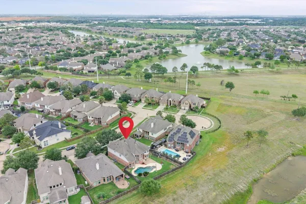 an aerial view of multiple house