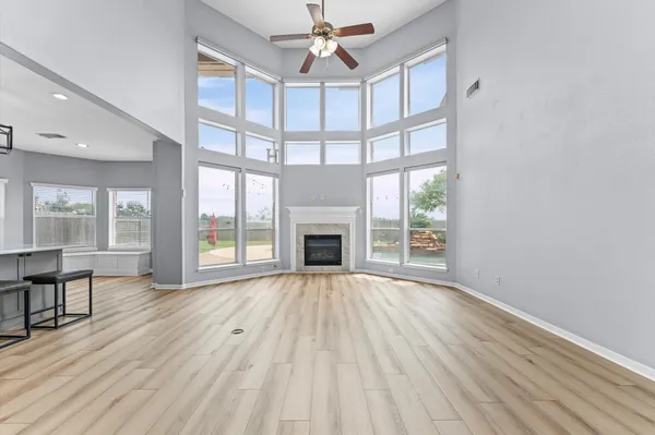 $3,800 | 13402 Great Creek Drive, Pearland, TX 77584