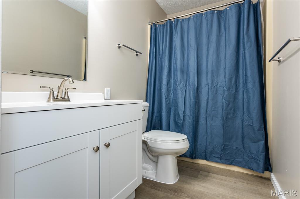 8815 Godfrey Road Godfrey, IL 62035 - Photo 14 of 22