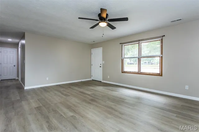 $149,900 | 8815 Godfrey Road, Godfrey, IL 62035