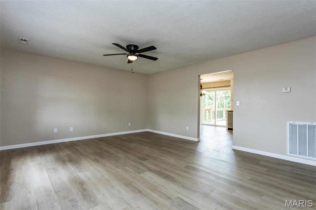 8815 Godfrey Road Godfrey, IL 62035 - Photo 5 of 22