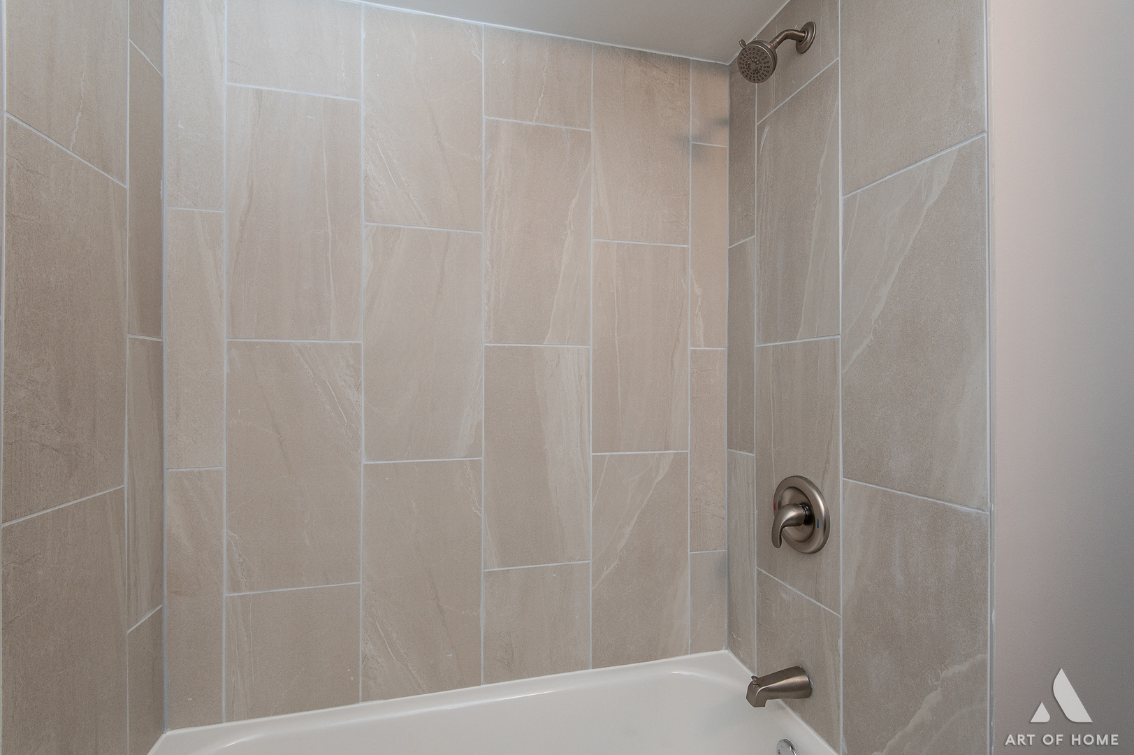 14924 Indiana Avenue Dolton, IL 60419 - Photo 33 of 73 a bathroom with a shower
