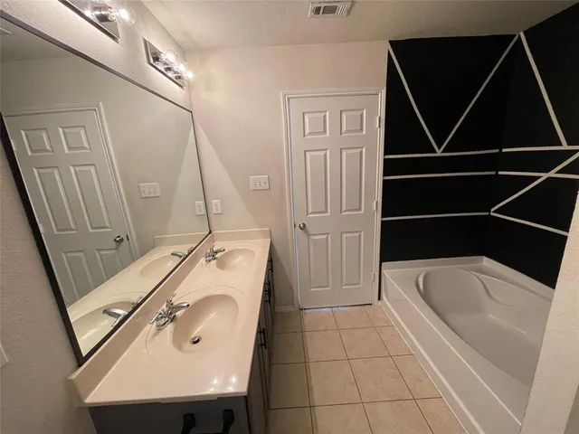 $1,975 | 5817 Mountain Bluff Drive, Fort Worth, TX 76179