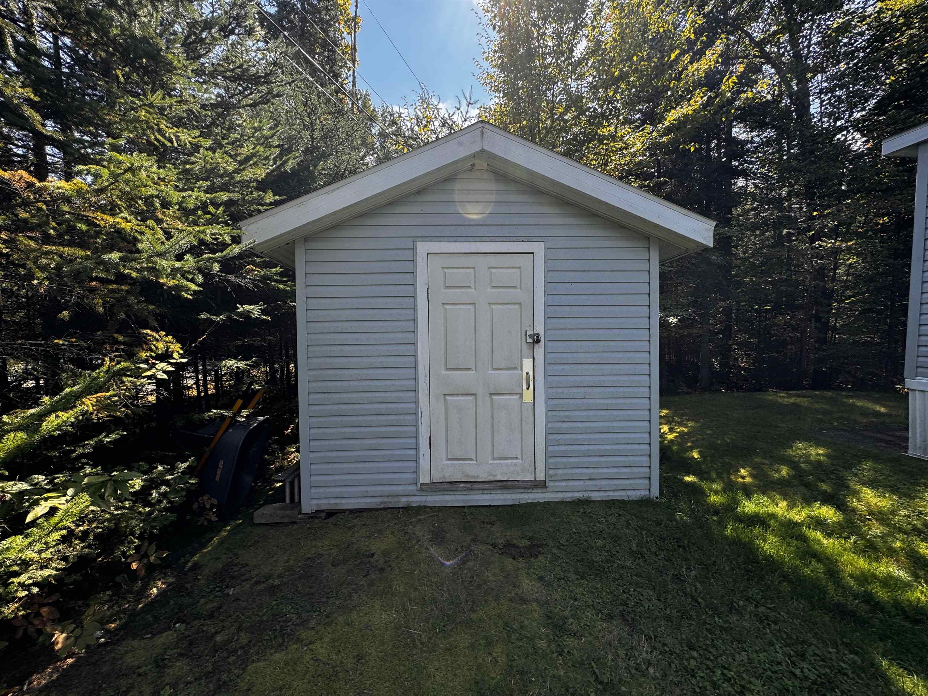 42 Country Village Road Whitefield, NH 03598 - Photo 21 of 30 Gallery Image 21