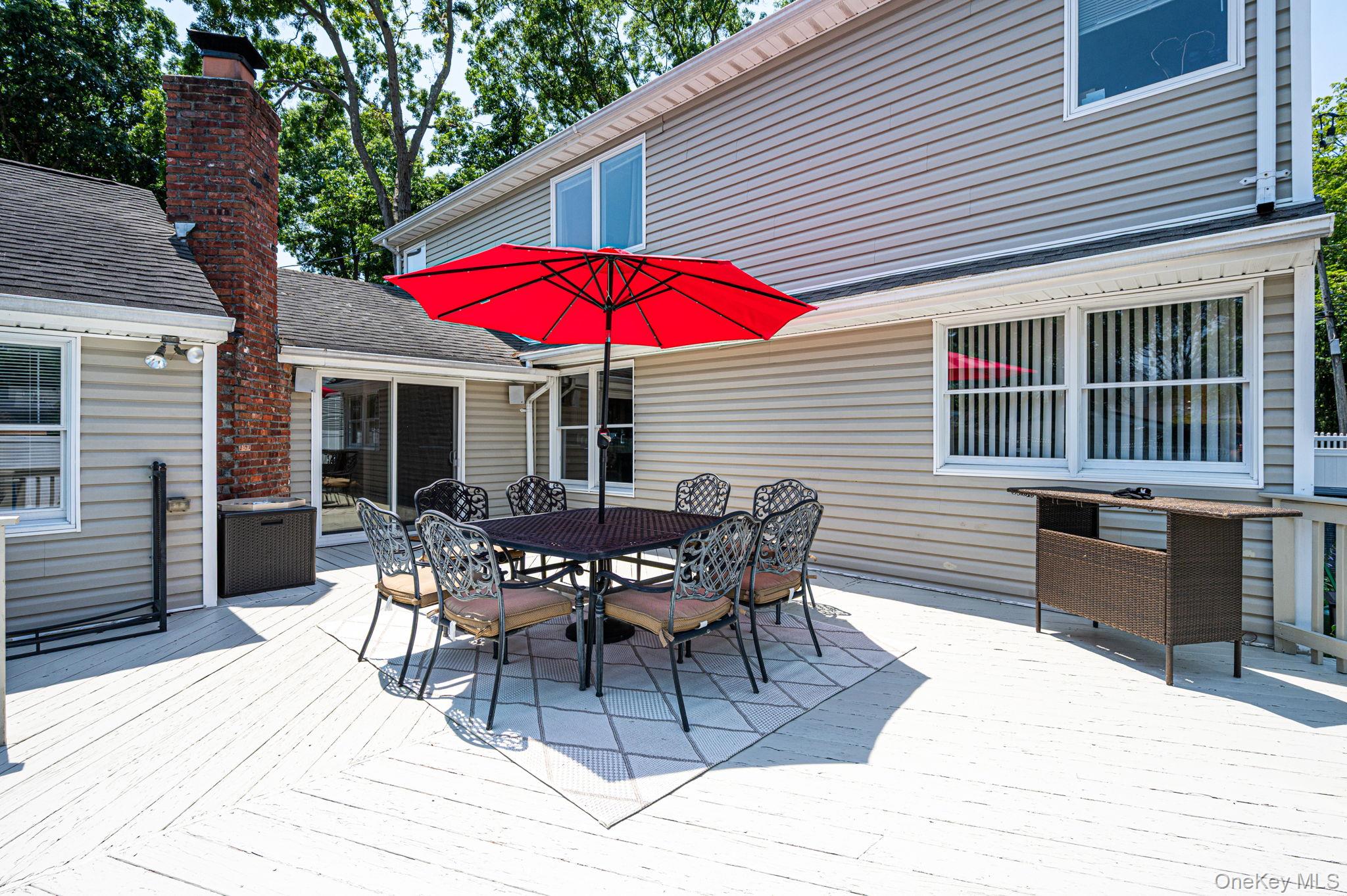 77 Toomey Road West Islip, NY 11795 - Photo 43 of 48
