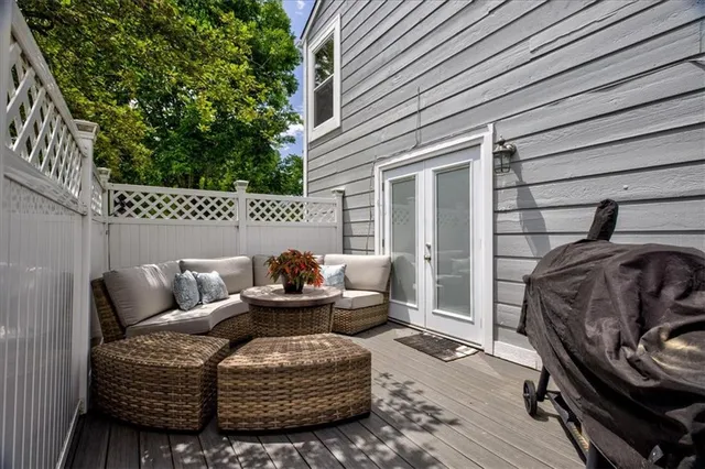 $290,000 | 1401 Northwest Birdseye Court, Blue Springs, MO 64015