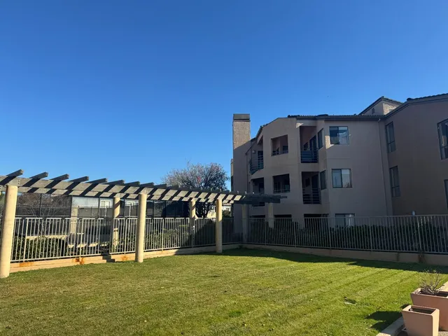 $700,000 | 39034 Guardino Drive, Unit 206, Fremont, CA 94538