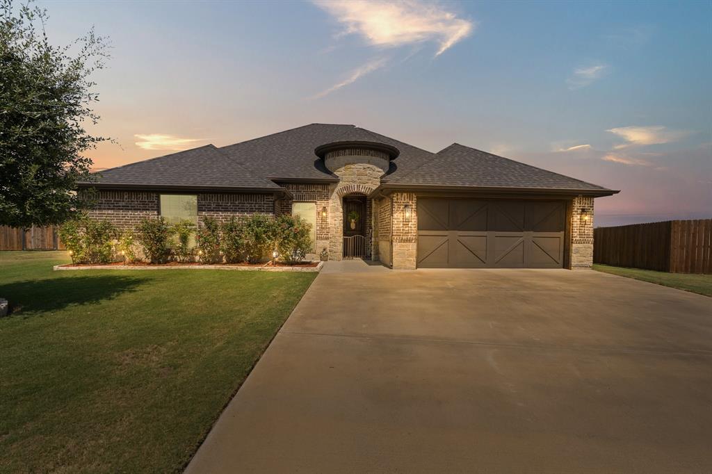 103 Nolan Riv Run Godley, TX 76044 - Photo 1 of 33 Gallery Image 1