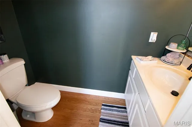 $415,000 | 4 Valley Carlinville Il 62626, Carlinville, IL 62626