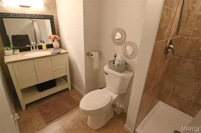 $415,000 | 4 Valley Carlinville Il 62626, Carlinville, IL 62626