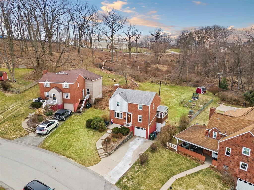 4118 Highgrove Road Pittsburgh, PA 15234 - Photo 2 of 20 Gallery Image 2