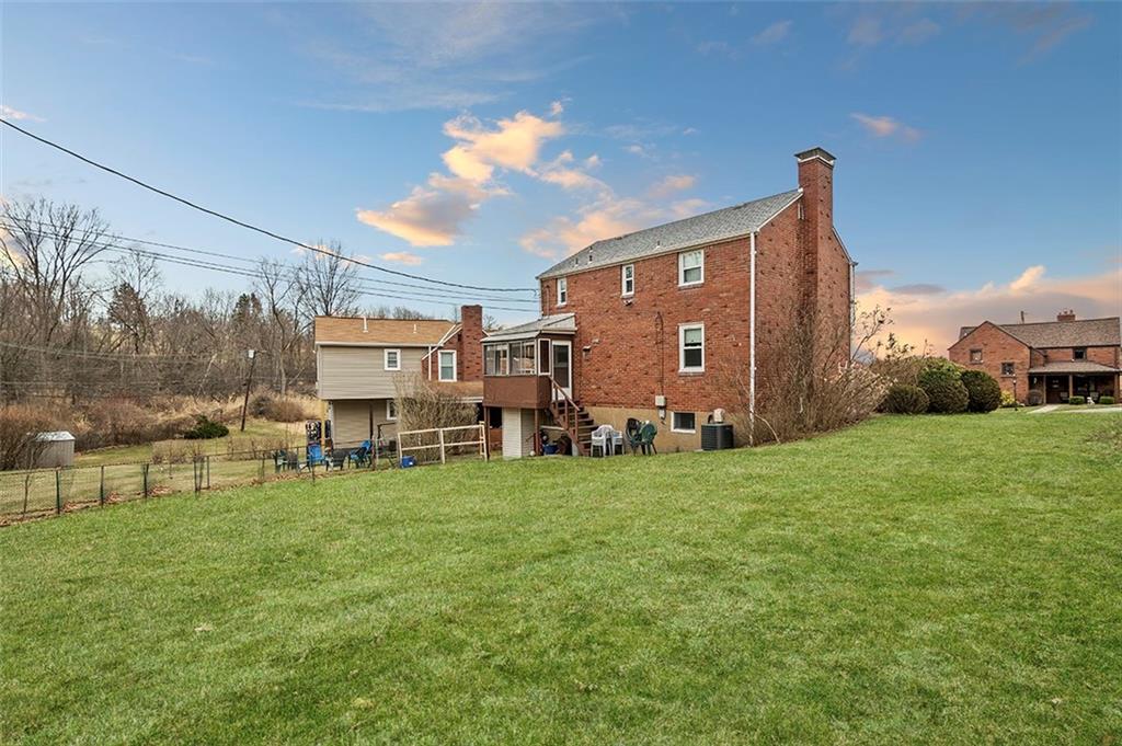 4118 Highgrove Road Pittsburgh, PA 15234 - Photo 17 of 20 Gallery Image 17