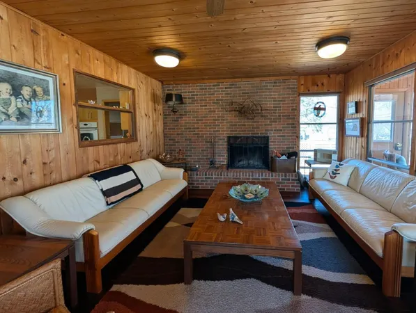 $324,900 | 1502 North 5th Street, Montevideo, MN 56265