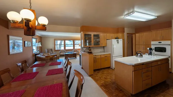 $324,900 | 1502 North 5th Street, Montevideo, MN 56265