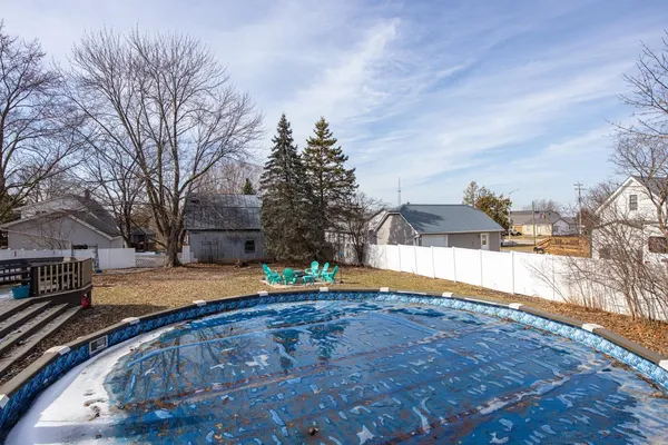 $379,999 | 1567 Old School Place, Greenleaf, WI 54126