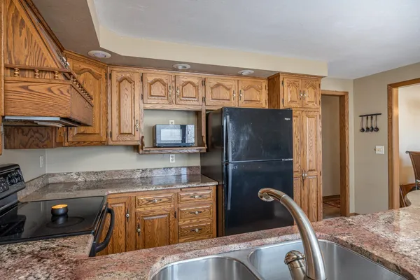 $379,999 | 1567 Old School Place, Greenleaf, WI 54126