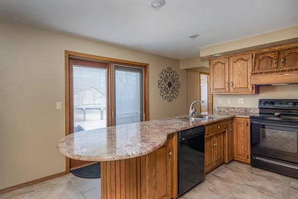 $379,999 | 1567 Old School Place, Greenleaf, WI 54126