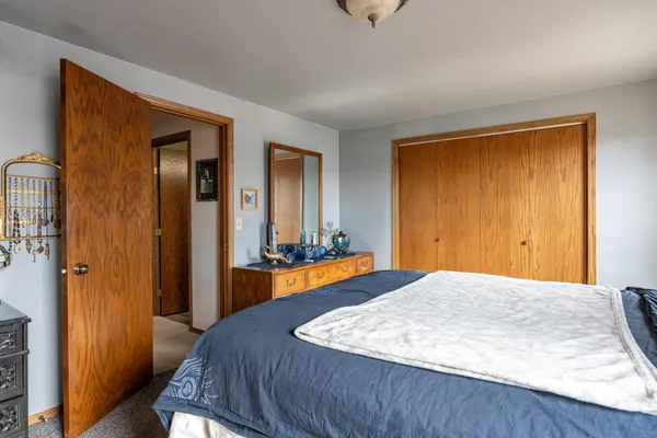 $379,999 | 1567 Old School Place, Greenleaf, WI 54126