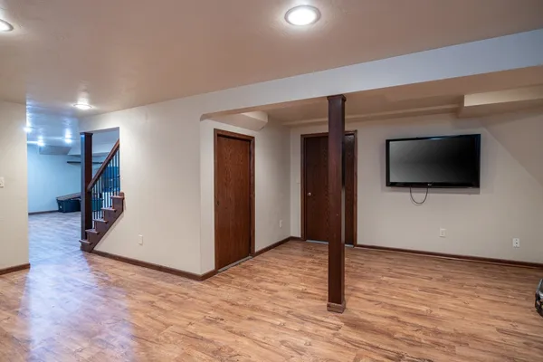 $379,999 | 1567 Old School Place, Greenleaf, WI 54126