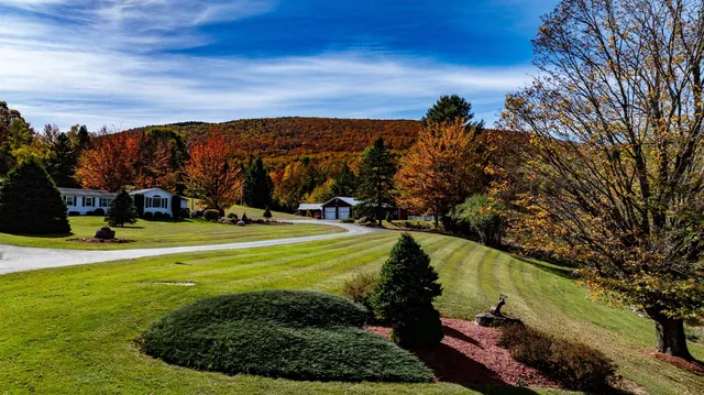 $799,000 | 186 Alexander Lane, Irasburg, VT 05845