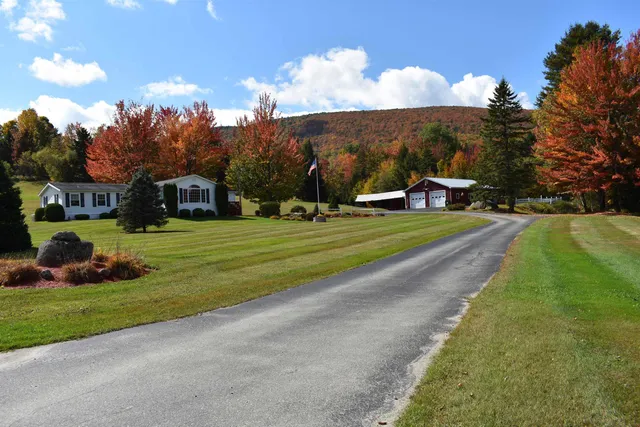 $799,000 | 186 Alexander Lane, Irasburg, VT 05845