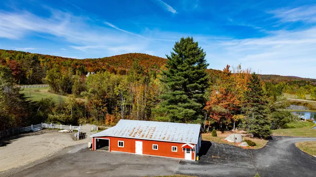 $799,000 | 186 Alexander Lane, Irasburg, VT 05845