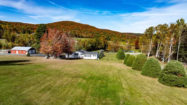 $799,000 | 186 Alexander Lane, Irasburg, VT 05845