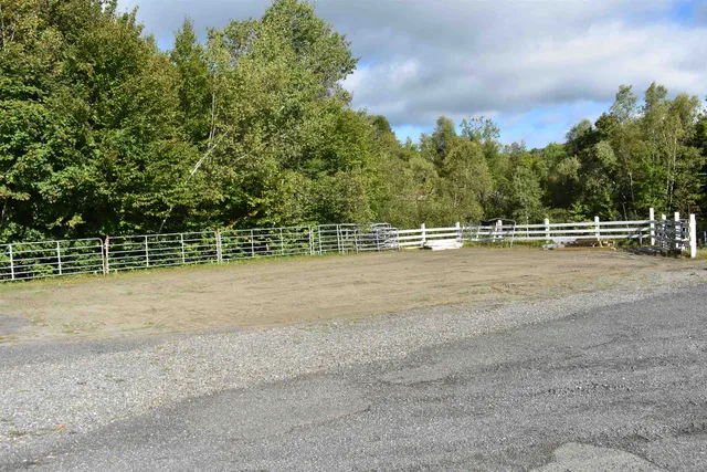 $799,000 | 186 Alexander Lane, Irasburg, VT 05845