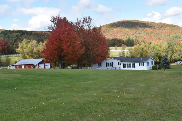 $799,000 | 186 Alexander Lane, Irasburg, VT 05845