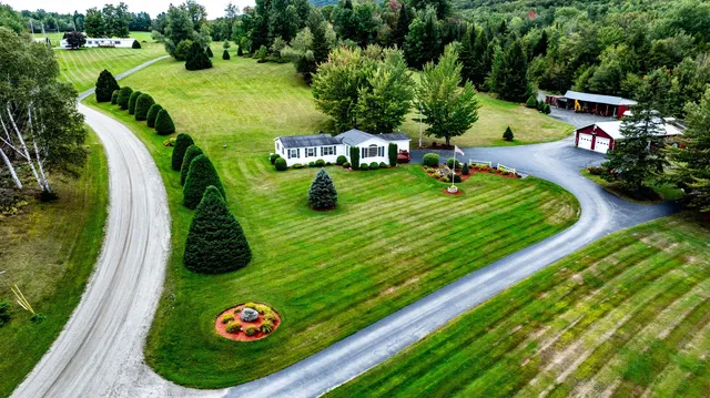 $799,000 | 186 Alexander Lane, Irasburg, VT 05845