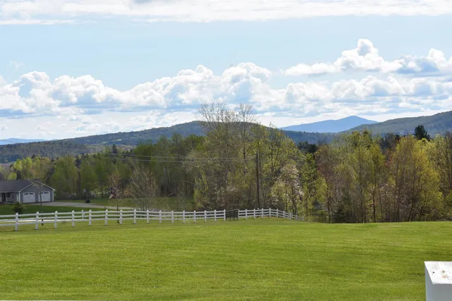 $799,000 | 186 Alexander Lane, Irasburg, VT 05845