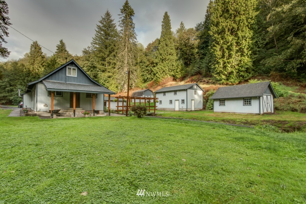 704 Clark Creek Road Longview, WA 98632 - Photo 14 of 17 Gallery Image 14
