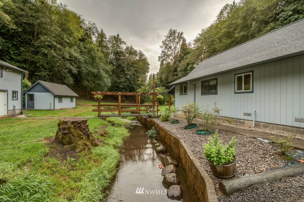 704 Clark Creek Road Longview, WA 98632 - Photo 17 of 17 Gallery Image 17