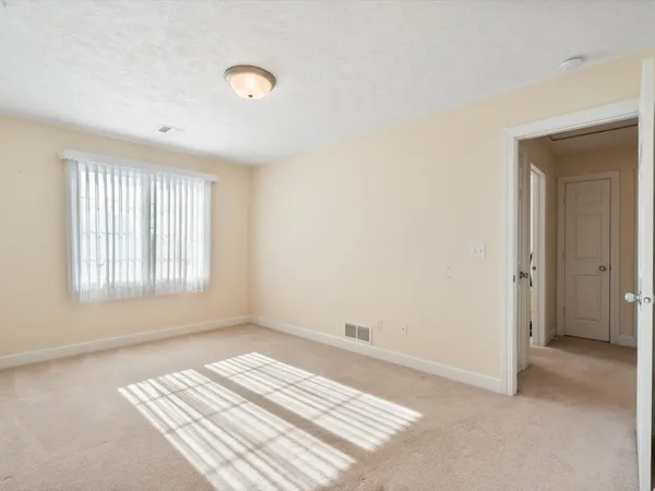 $205,000 | 721 Ash Drive, Geneseo, IL 61254