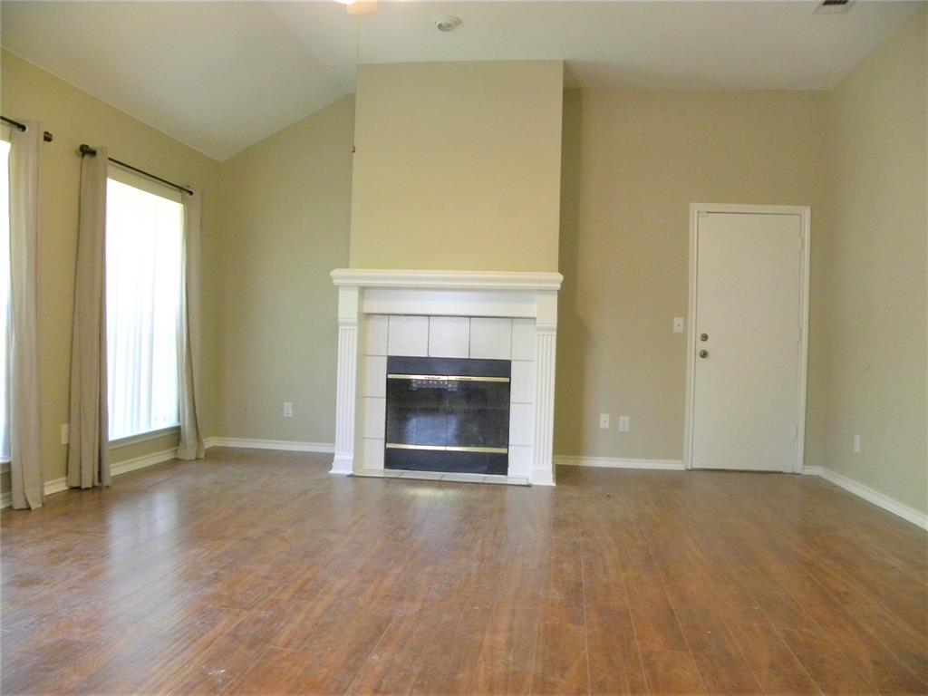 11216 Promenade Road Frisco, TX 75035 - Photo 4 of 35
