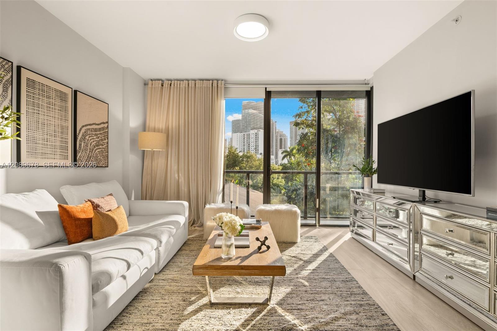 201 Southwest 17th Road, Unit 511 Miami, FL 33129 - Photo 2 of 38 Gallery Image 2