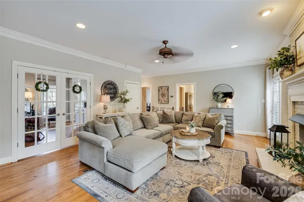 $1,050,000 | 1004 Ashley Place, Belmont, NC 28012