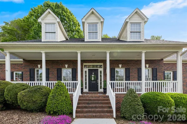 $1,050,000 | 1004 Ashley Place, Belmont, NC 28012