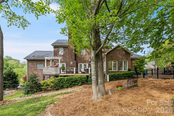 $1,050,000 | 1004 Ashley Place, Belmont, NC 28012
