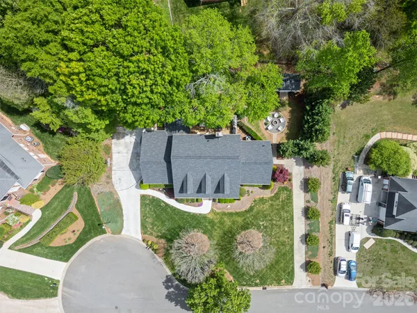 $1,050,000 | 1004 Ashley Place, Belmont, NC 28012