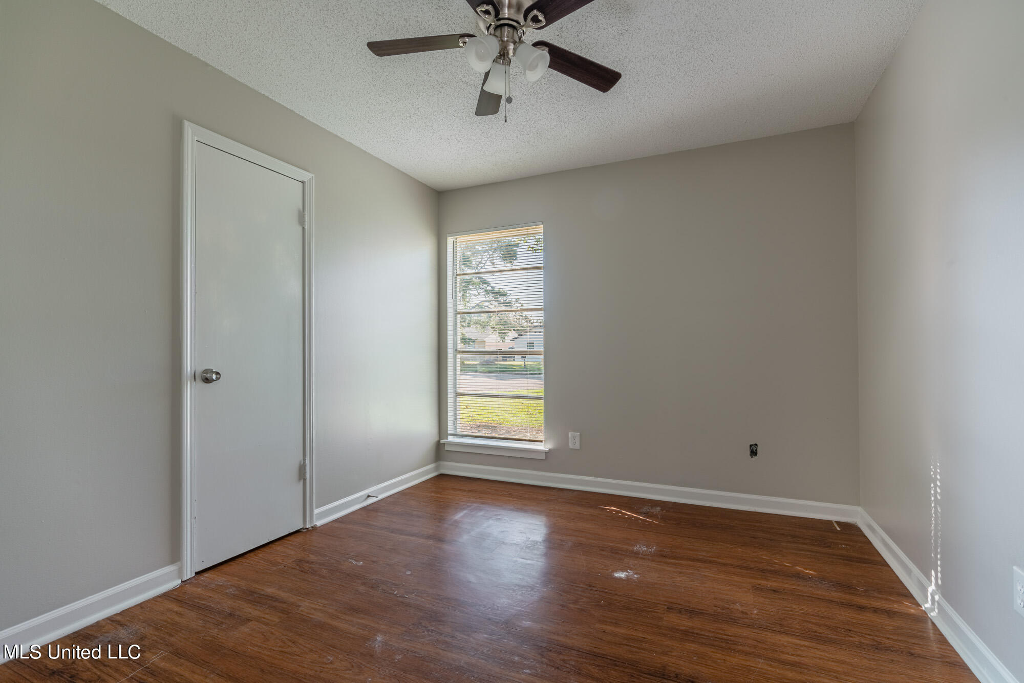 2700 Valleybrook Road Horn Lake, MS 38637 - Photo 13 of 27 Bedroom
