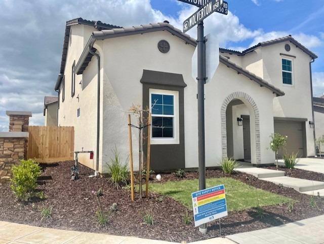 882 Thunder Road South Madera, CA 93636 - Photo 2 of 25 Gallery Image 2